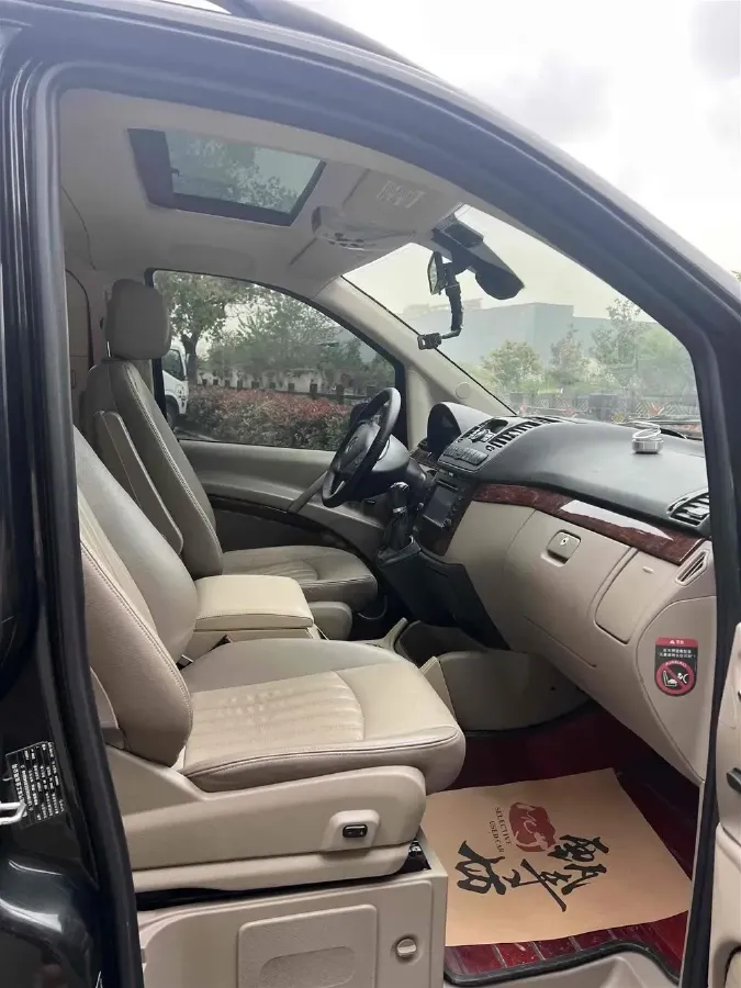 2013 Mercedes-Benz Viano 3.0L 224HP V6 5AT,autocango,china used car exporter,china ev exporter,chinese used car exporter,chinese used ev exporter