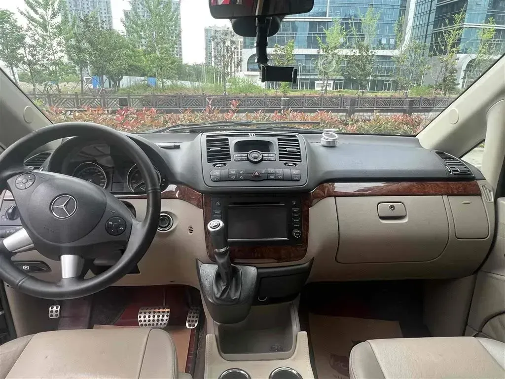 2013 Mercedes-Benz Viano 3.0L 224HP V6 5AT,autocango,china used car exporter,china ev exporter,chinese used car exporter,chinese used ev exporter