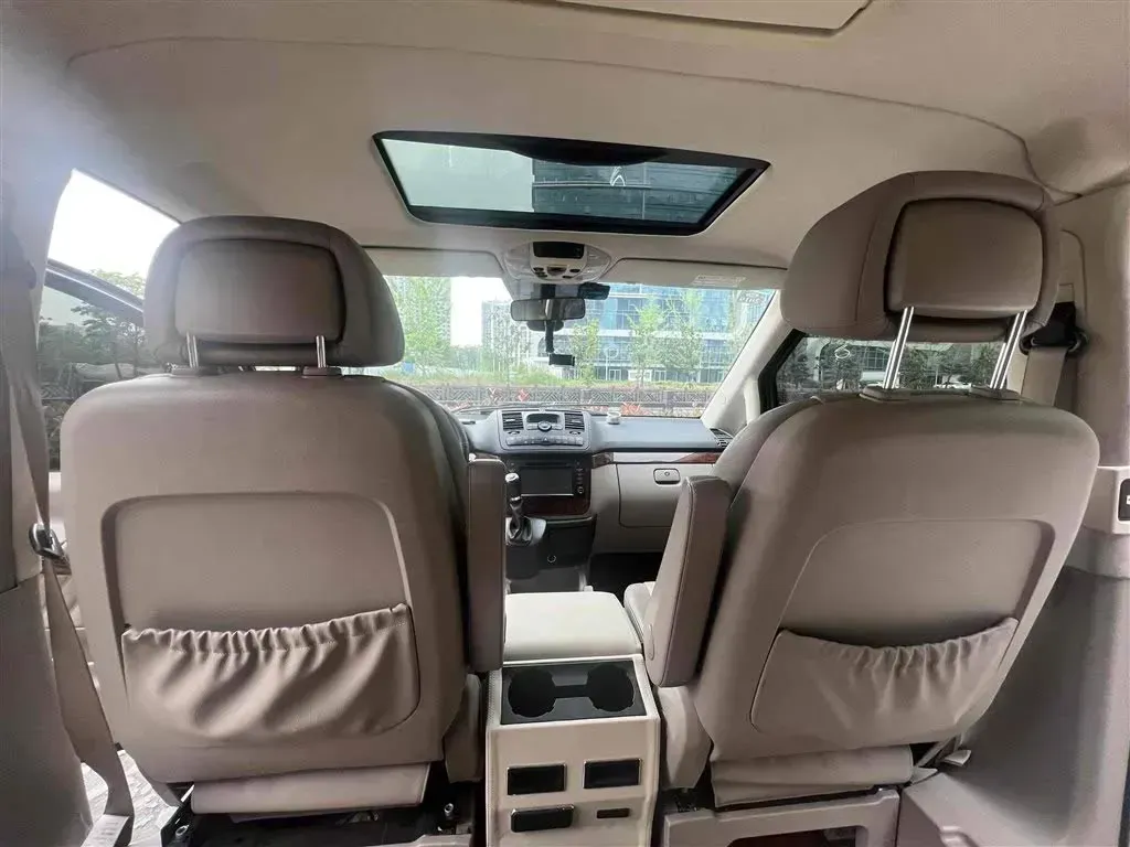 2013 Mercedes-Benz Viano 3.0L 224HP V6 5AT,autocango,china used car exporter,china ev exporter,chinese used car exporter,chinese used ev exporter