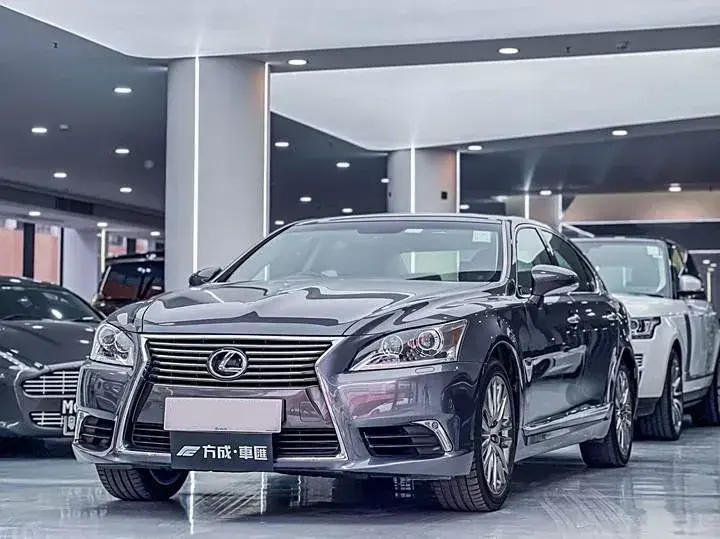 2014 Lexus LS 4.6L 370HP V8 8AT