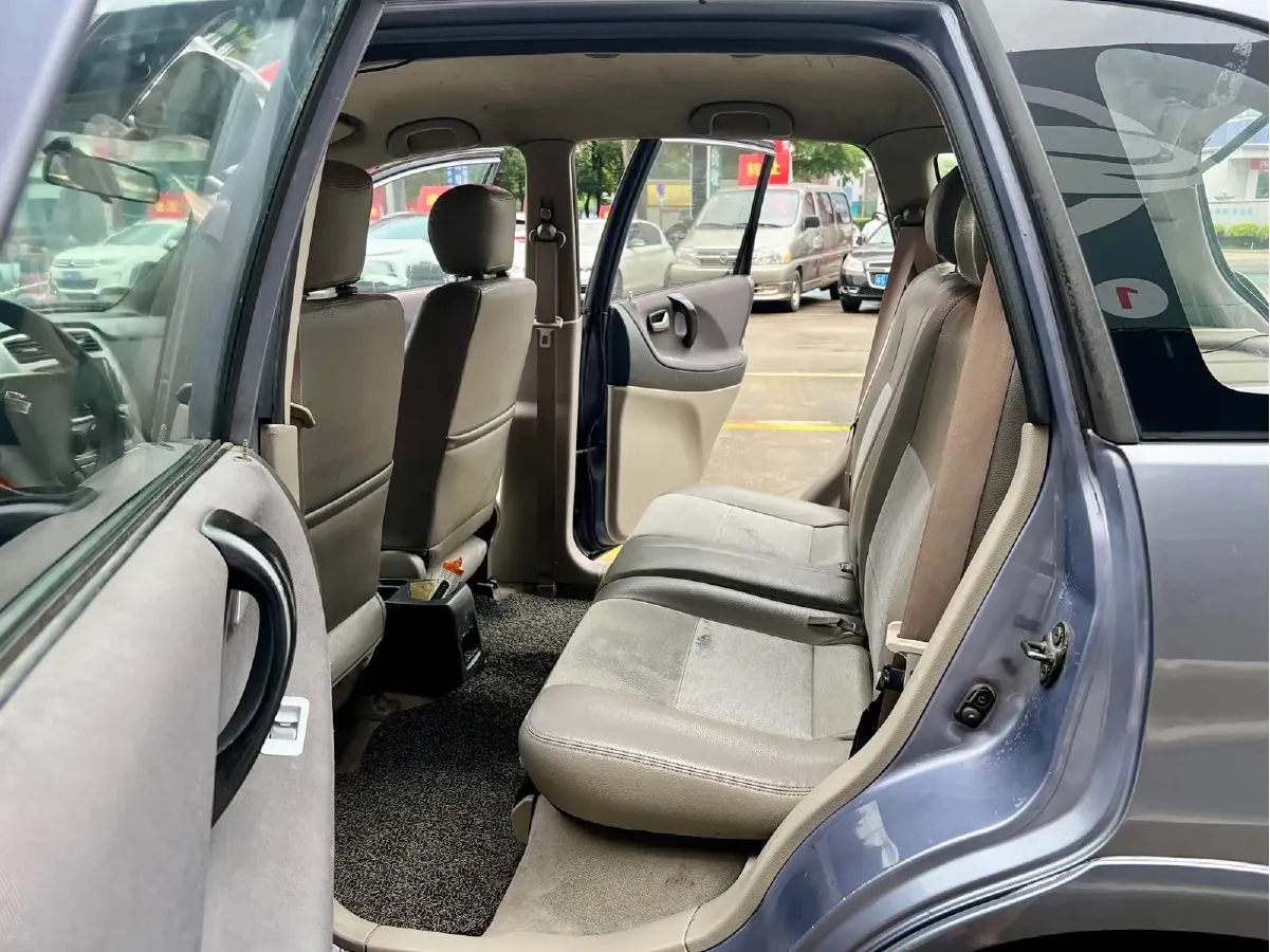 2012 Suzuki Liana 1.4L 101HP L4 5MT,autocango,china used car exporter,china ev exporter,chinese used car exporter,chinese used ev exporter