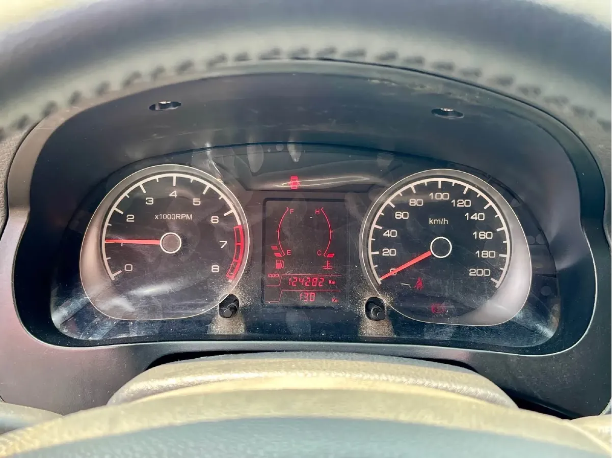 2012 Suzuki Liana 1.4L 101HP L4 5MT,autocango,china used car exporter,china ev exporter,chinese used car exporter,chinese used ev exporter