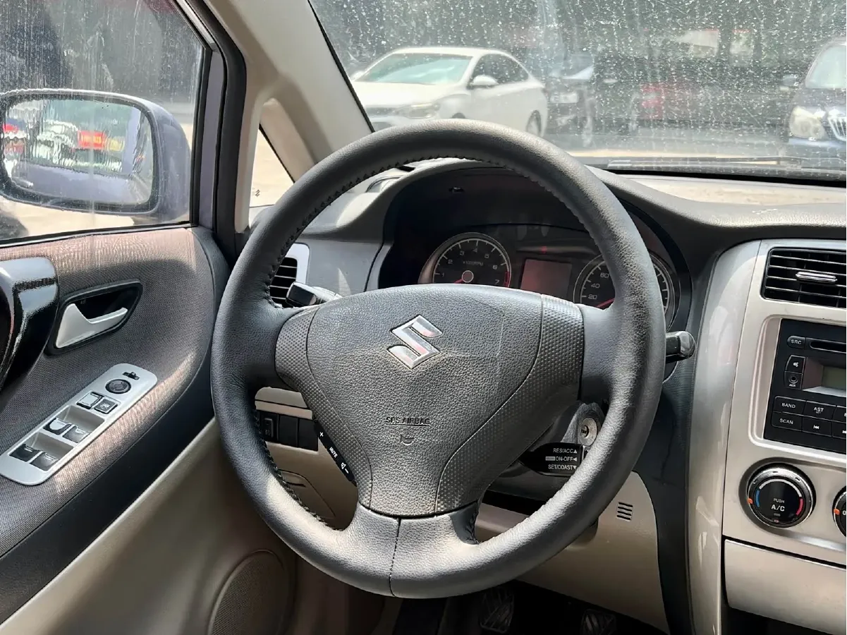 2012 Suzuki Liana 1.4L 101HP L4 5MT,autocango,china used car exporter,china ev exporter,chinese used car exporter,chinese used ev exporter