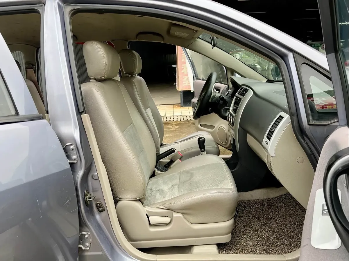 2012 Suzuki Liana 1.4L 101HP L4 5MT,autocango,china used car exporter,china ev exporter,chinese used car exporter,chinese used ev exporter