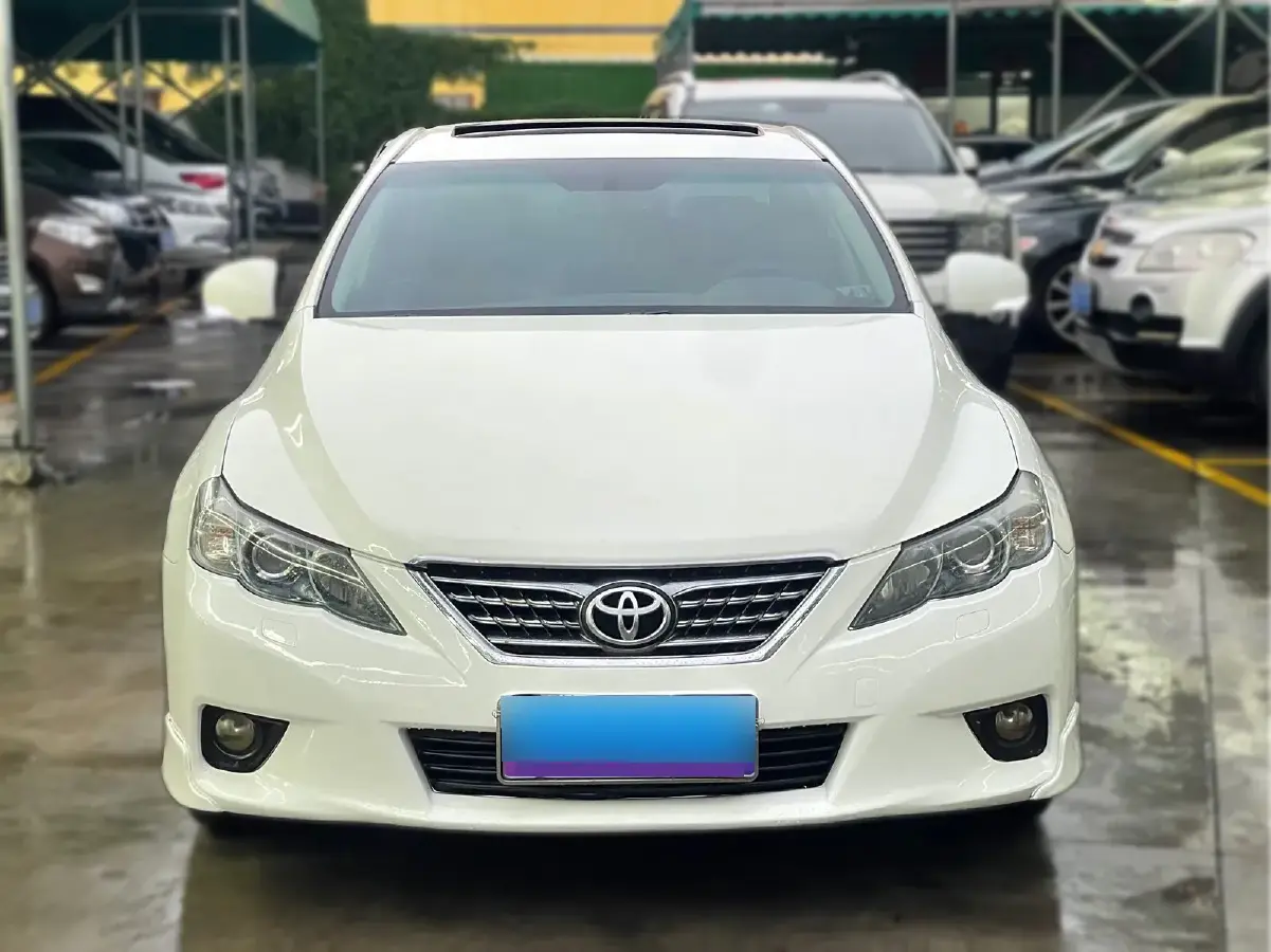 2010 Toyota Reiz 2.5L 193HP V6 6AT