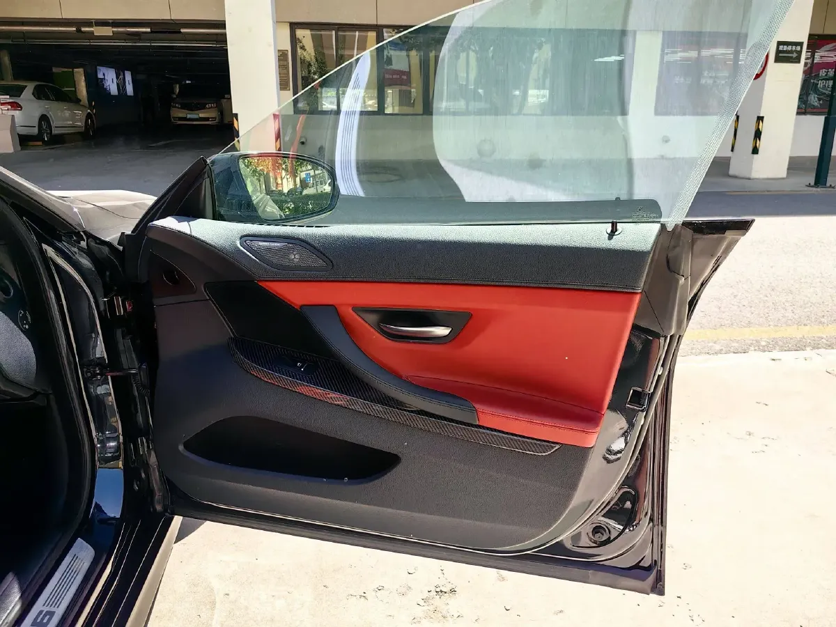 2015 BMW M6 4.4T 560HP V8 7DCT,autocango,china used car exporter,china ev exporter,chinese used car exporter,chinese used ev exporter