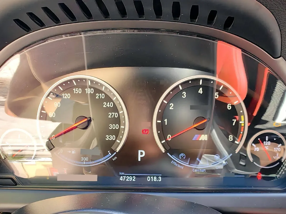 2015 BMW M6 4.4T 560HP V8 7DCT,autocango,china used car exporter,china ev exporter,chinese used car exporter,chinese used ev exporter