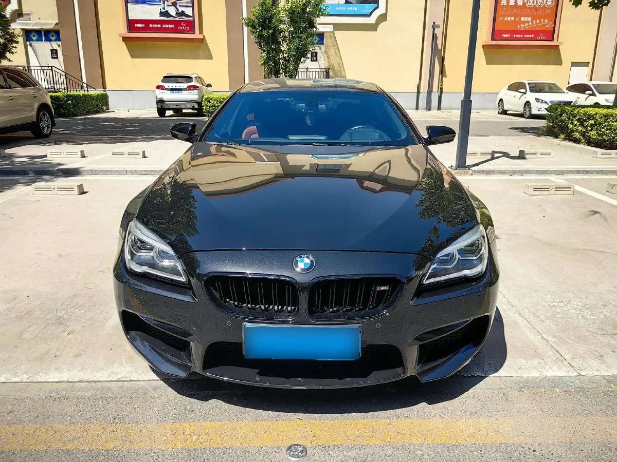 2015 BMW M6 4.4T 560HP V8 7DCT,autocango,china used car exporter,china ev exporter,chinese used car exporter,chinese used ev exporter