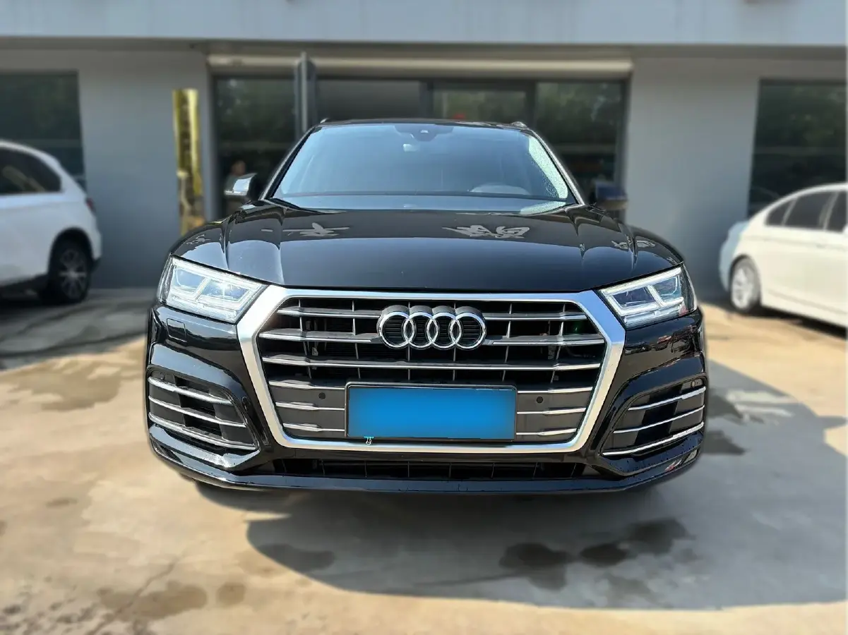 2018 Audi Q5L 2.0T 190HP L4 7DCT