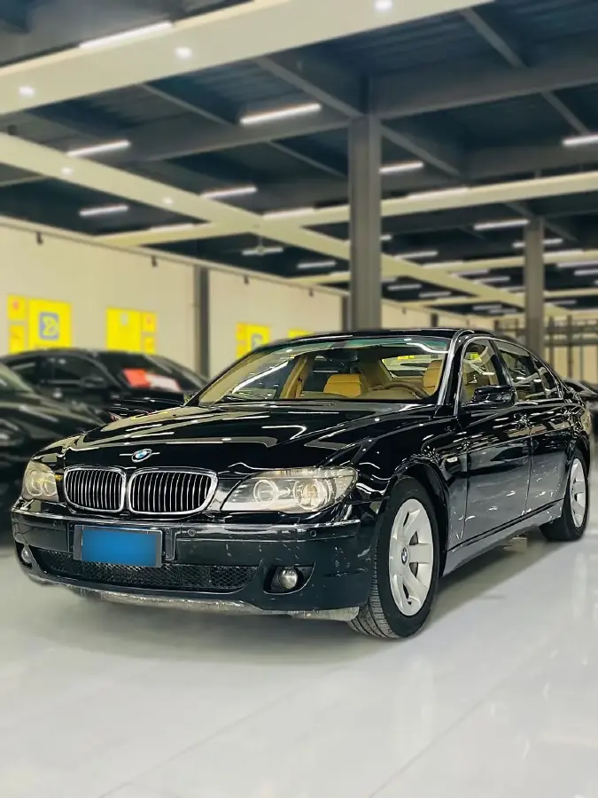 2005 BMW 7 Series 4.8L 367HP V8 6AT