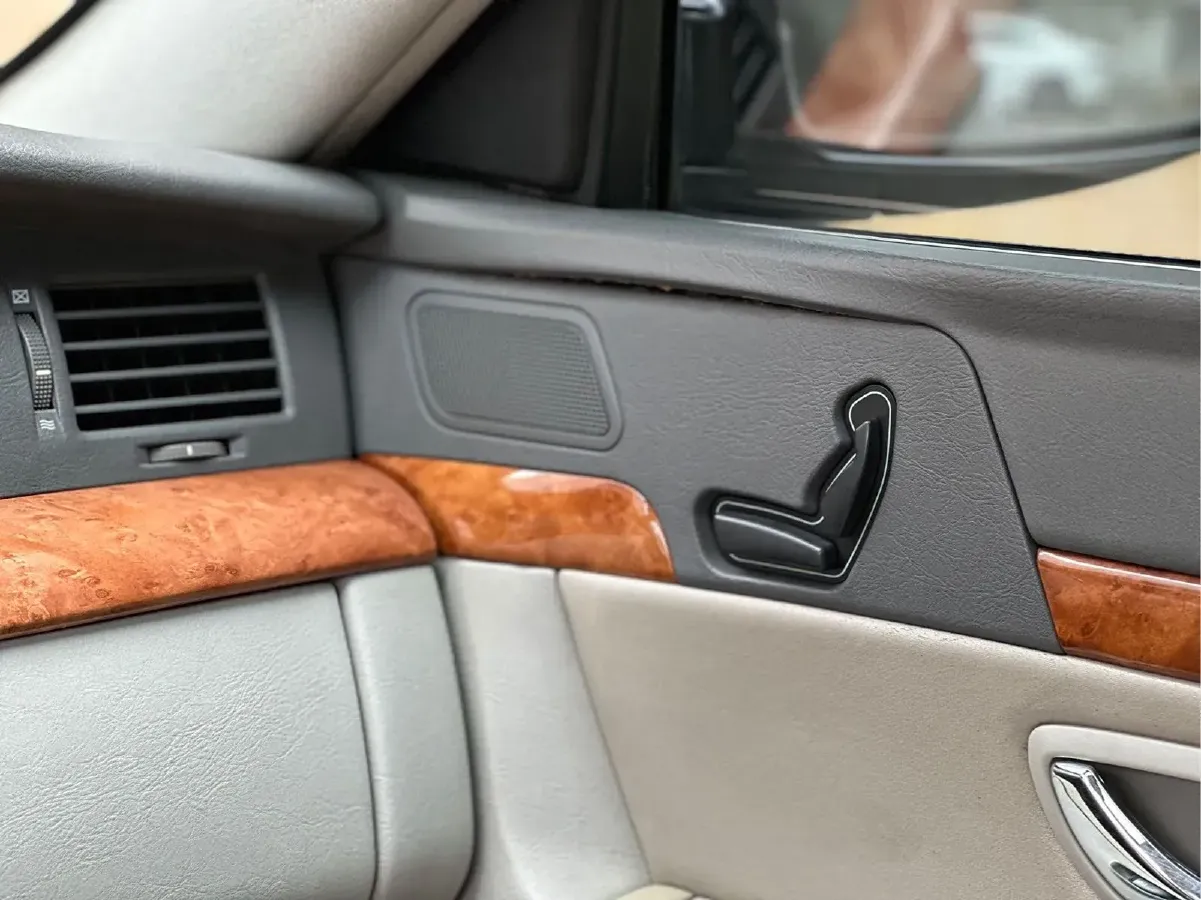 2004 Kia Opirus 3.5L 276HP V6 5AT,autocango,china used car exporter,china ev exporter,chinese used car exporter,chinese used ev exporter