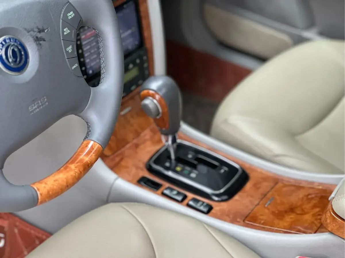 2004 Kia Opirus 3.5L 276HP V6 5AT,autocango,china used car exporter,china ev exporter,chinese used car exporter,chinese used ev exporter