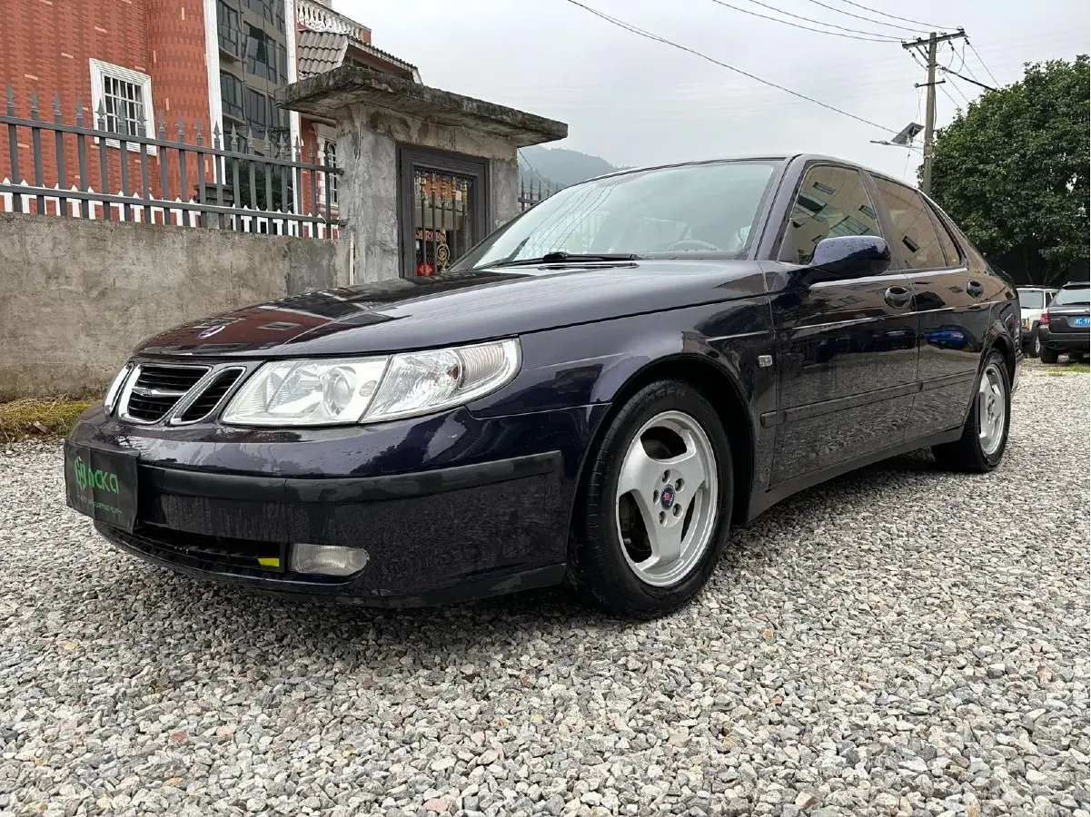 2004 Saab 9-5 2.3T 185HP L4 5AT