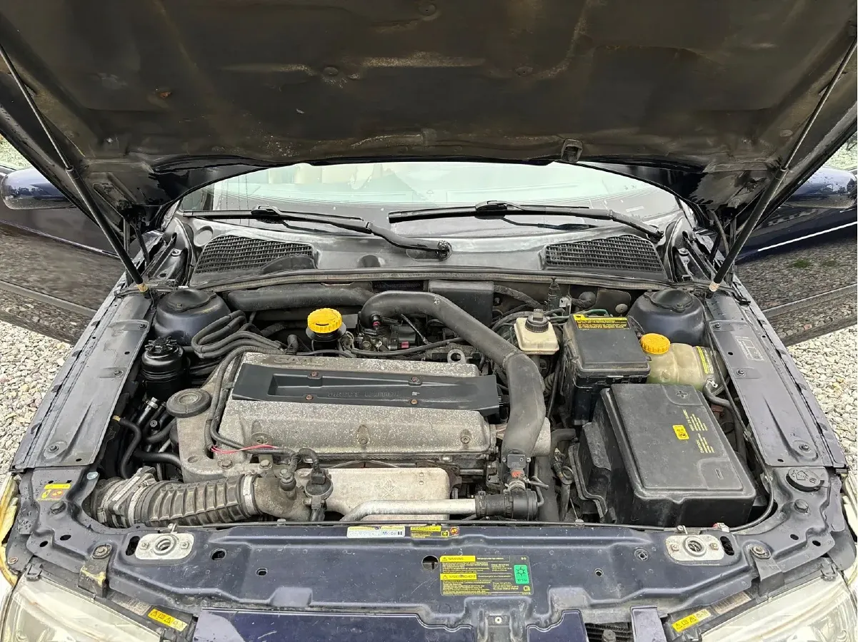 2004 Saab 9-5 2.3T 185HP L4 5AT,autocango,china used car exporter,china ev exporter,chinese used car exporter,chinese used ev exporter