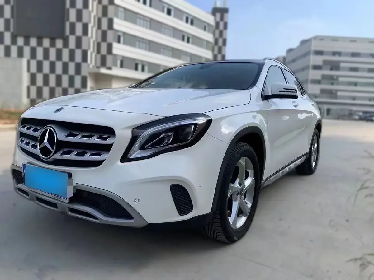 2017 Mercedes-Benz GLA Class 1.6T 156HP L4 7DCT