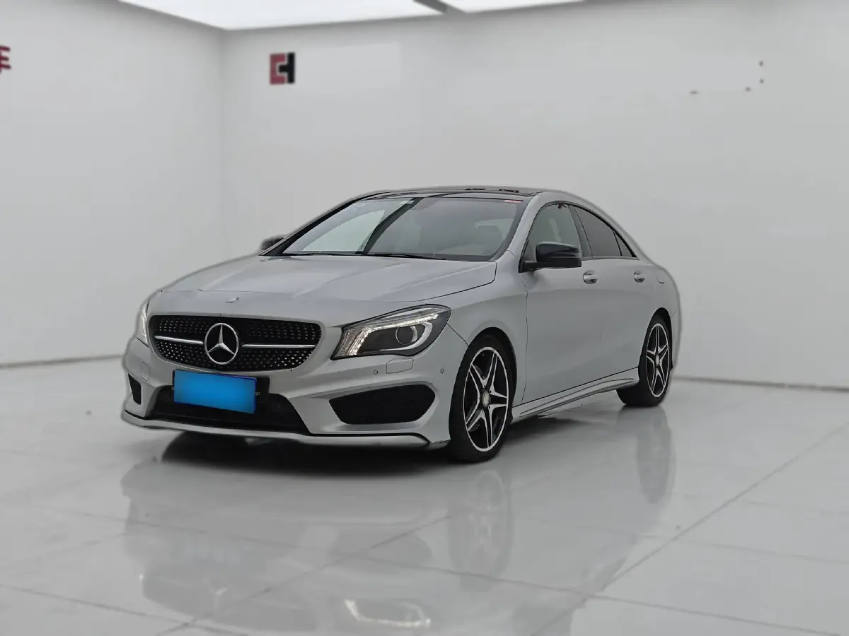 2014 Mercedes-Benz CLA Class 2.0T 211HP L4 7DCT