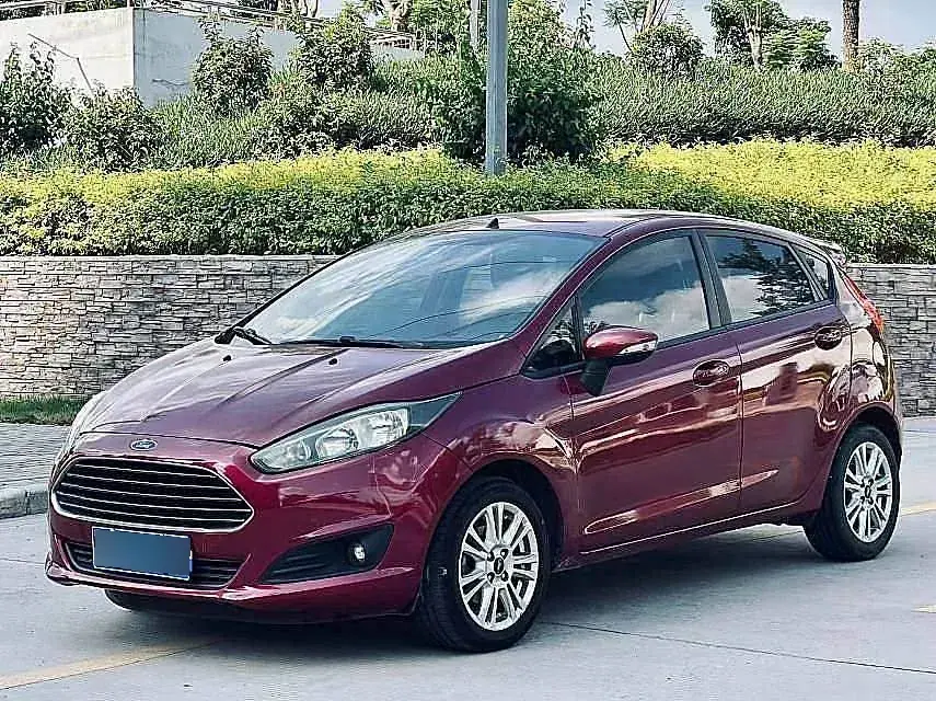 2013 Ford Fiesta 1.5L 110HP L4 6DCT