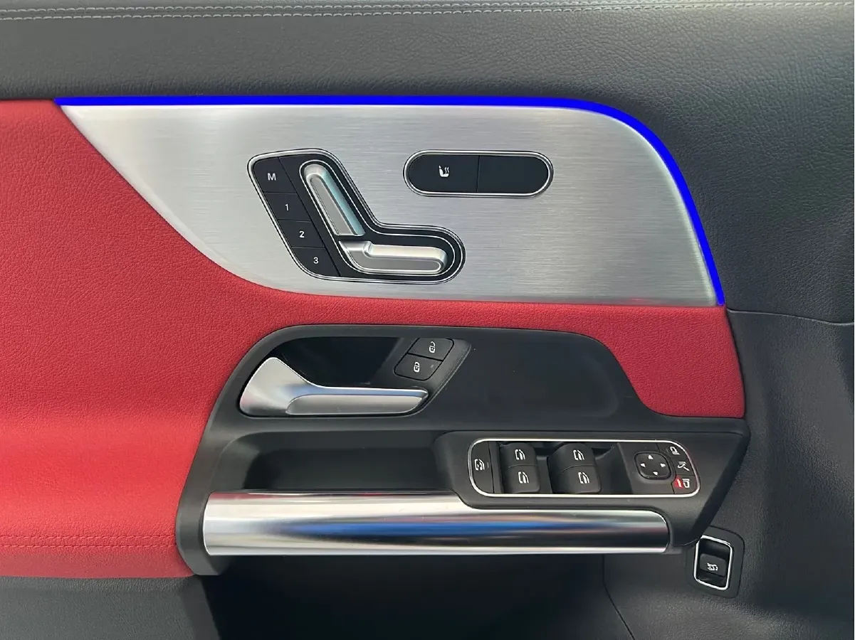 2022 Mercedes-Benz GLA AMG 2.0T 306HP L4 8DCT,autocango,china used car exporter,china ev exporter,chinese used car exporter,chinese used ev exporter