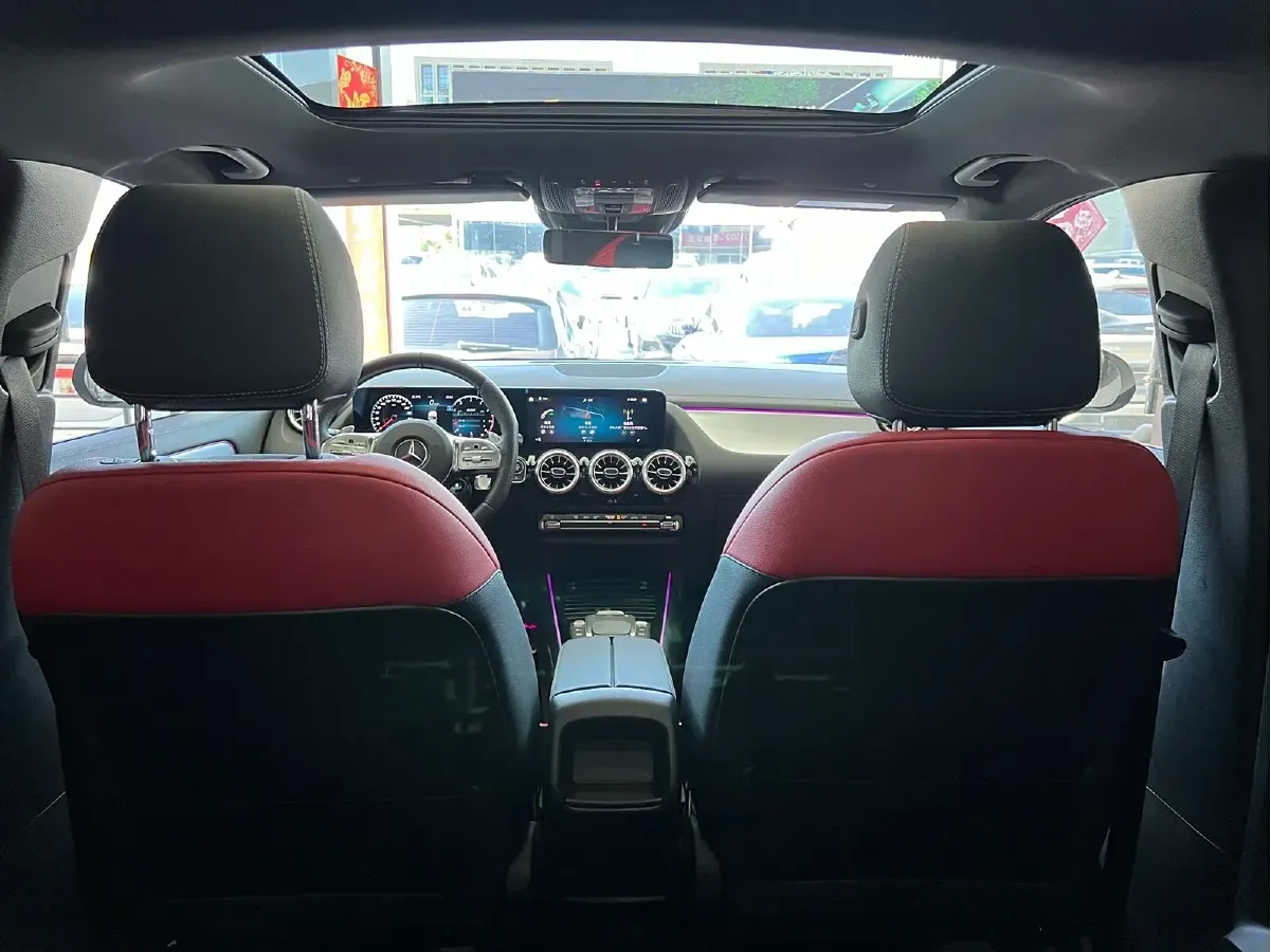 2022 Mercedes-Benz GLA AMG 2.0T 306HP L4 8DCT,autocango,china used car exporter,china ev exporter,chinese used car exporter,chinese used ev exporter