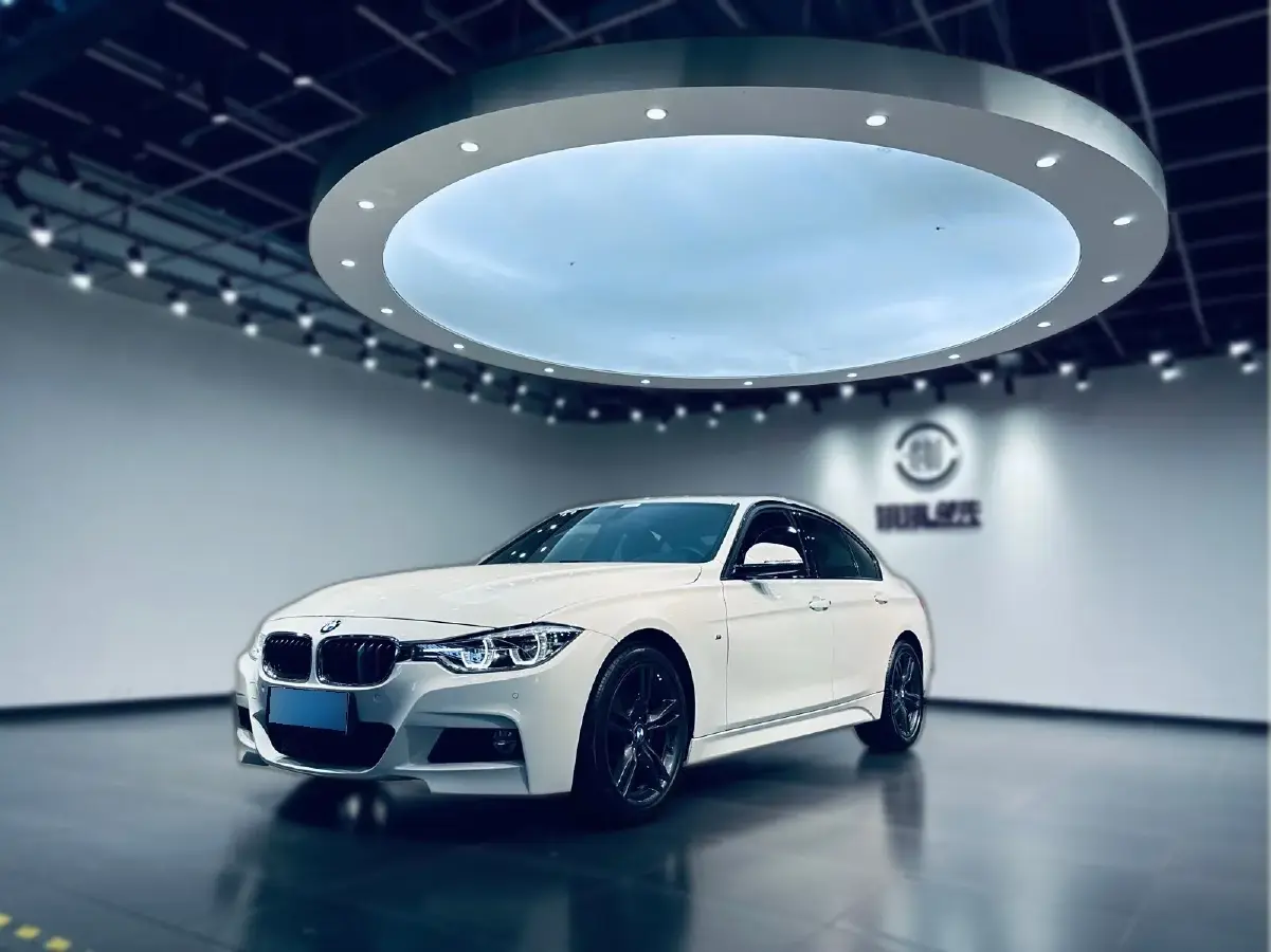 2019 BMW 3 Series 2.0T 184HP L4 8AT