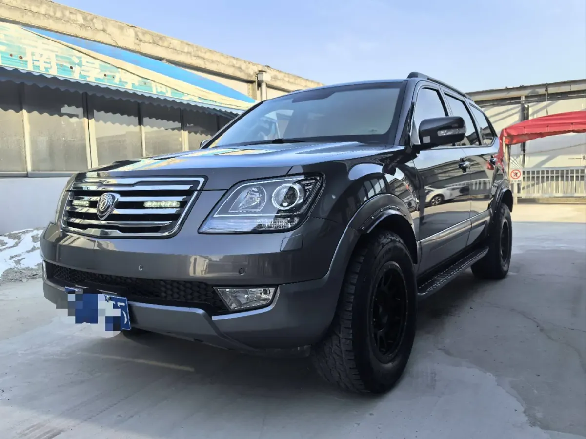 2015 Kia Borrego 3.8L 275HP V6 5AT,autocango,china used car exporter,china ev exporter,chinese used car exporter,chinese used ev exporter