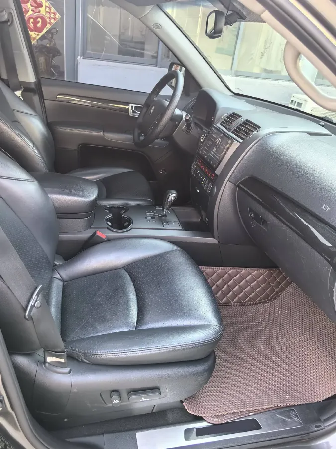 2015 Kia Borrego 3.8L 275HP V6 5AT,autocango,china used car exporter,china ev exporter,chinese used car exporter,chinese used ev exporter