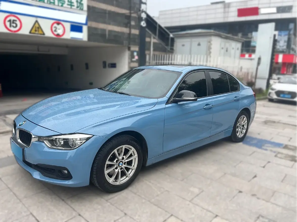 2016 BMW 3 Series 1.6T 136HP L4 8AT