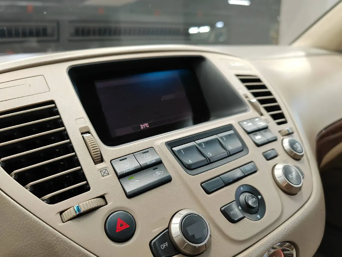 2004 Nissan CIMA 4.5L 340HP V8 5AT,autocango,china used car exporter,china ev exporter,chinese used car exporter,chinese used ev exporter