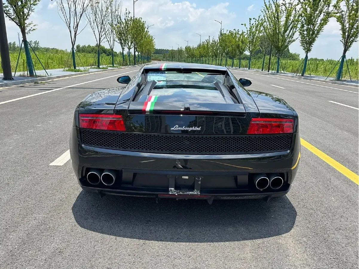 2011 Lamborghini Gallardo 5.2L 557HP V10 6AMT,autocango,china used car exporter,china ev exporter,chinese used car exporter,chinese used ev exporter