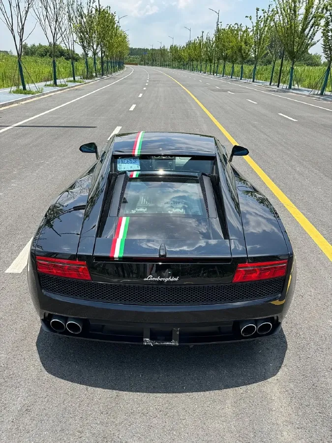 2011 Lamborghini Gallardo 5.2L 557HP V10 6AMT,autocango,china used car exporter,china ev exporter,chinese used car exporter,chinese used ev exporter