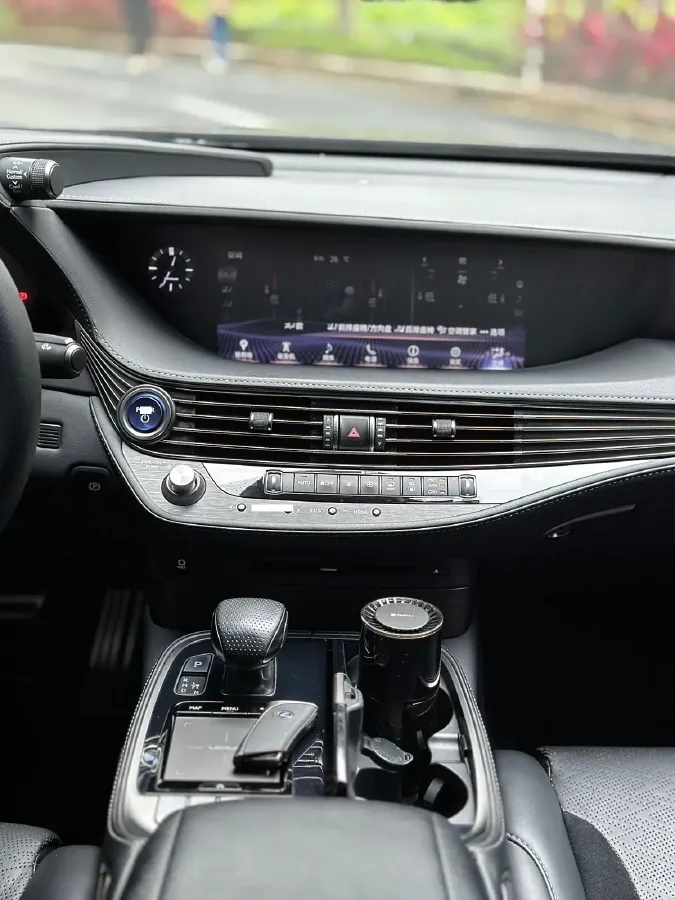 2018 Lexus LS 3.5L 299HP V6 E-CVT Hybrid,autocango,china used car exporter,china ev exporter,chinese used car exporter,chinese used ev exporter