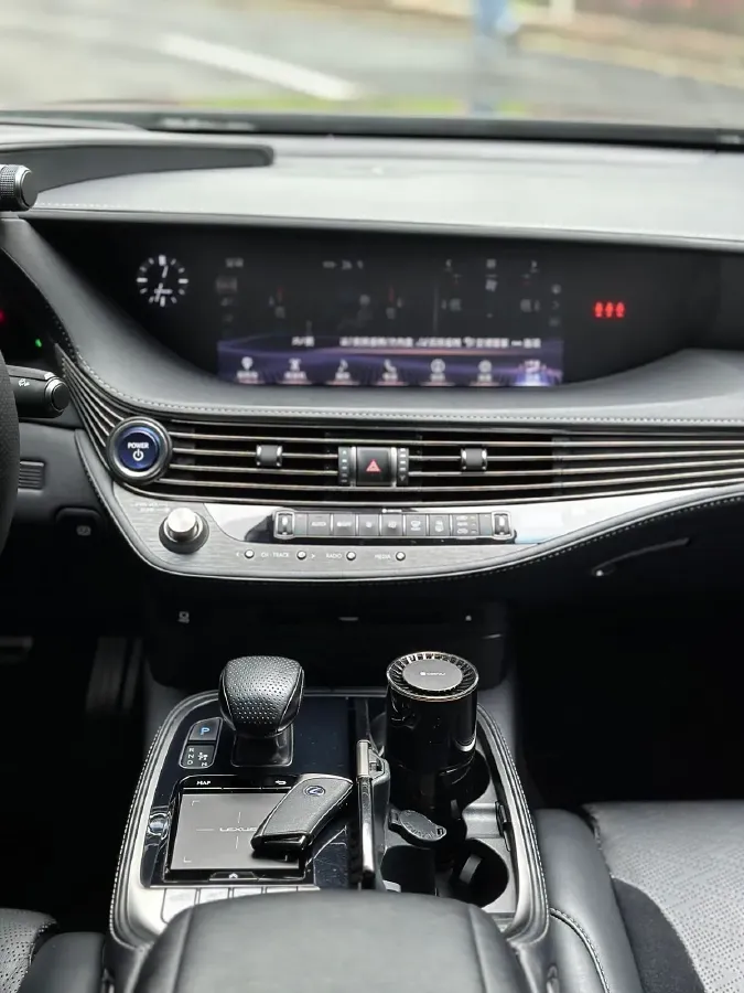 2018 Lexus LS 3.5L 299HP V6 E-CVT Hybrid,autocango,china used car exporter,china ev exporter,chinese used car exporter,chinese used ev exporter