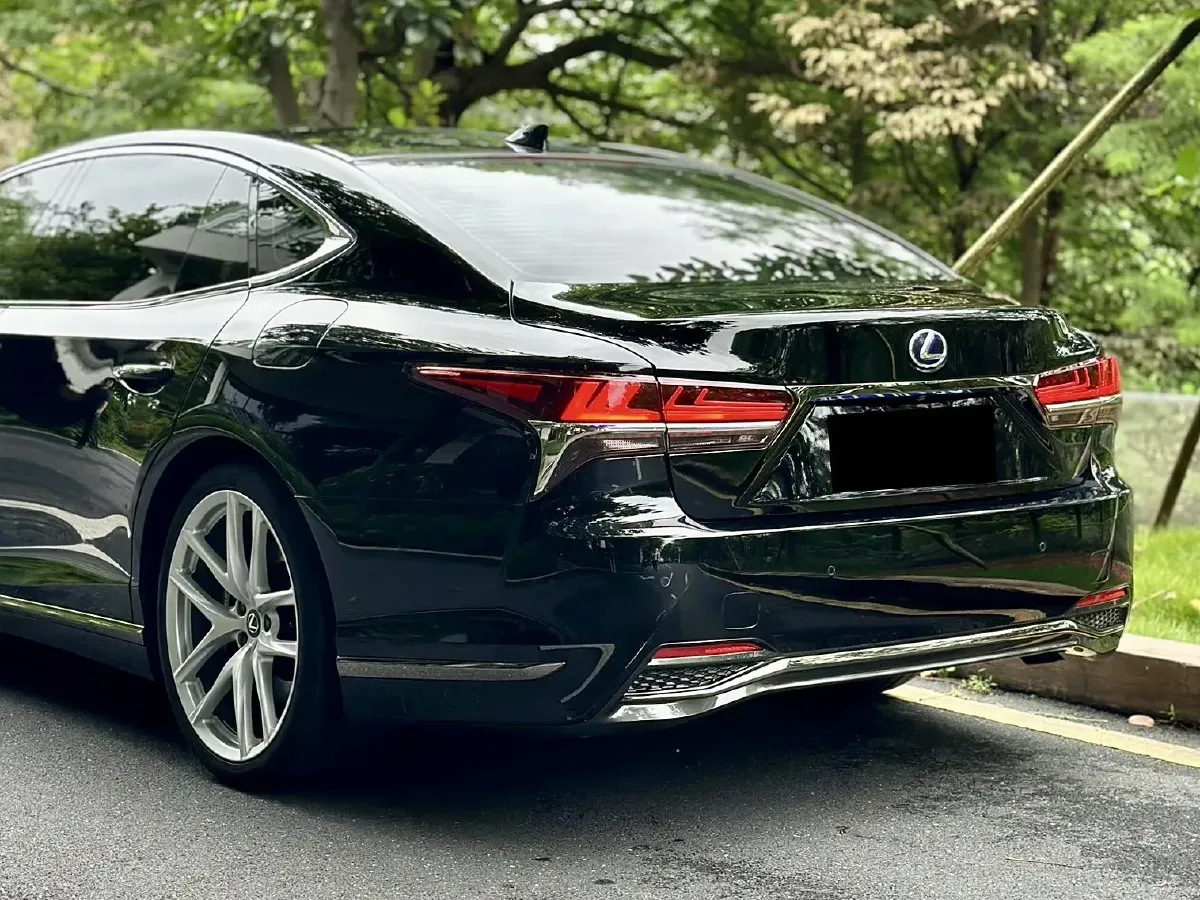 2018 Lexus LS 3.5L 299HP V6 E-CVT Hybrid,autocango,china used car exporter,china ev exporter,chinese used car exporter,chinese used ev exporter