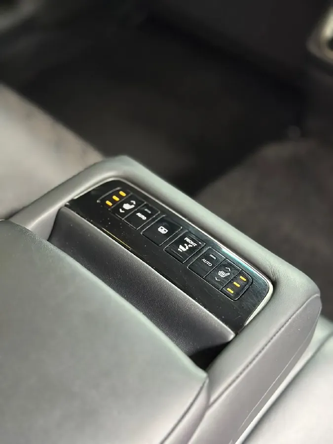 2018 Lexus LS 3.5L 299HP V6 E-CVT Hybrid,autocango,china used car exporter,china ev exporter,chinese used car exporter,chinese used ev exporter