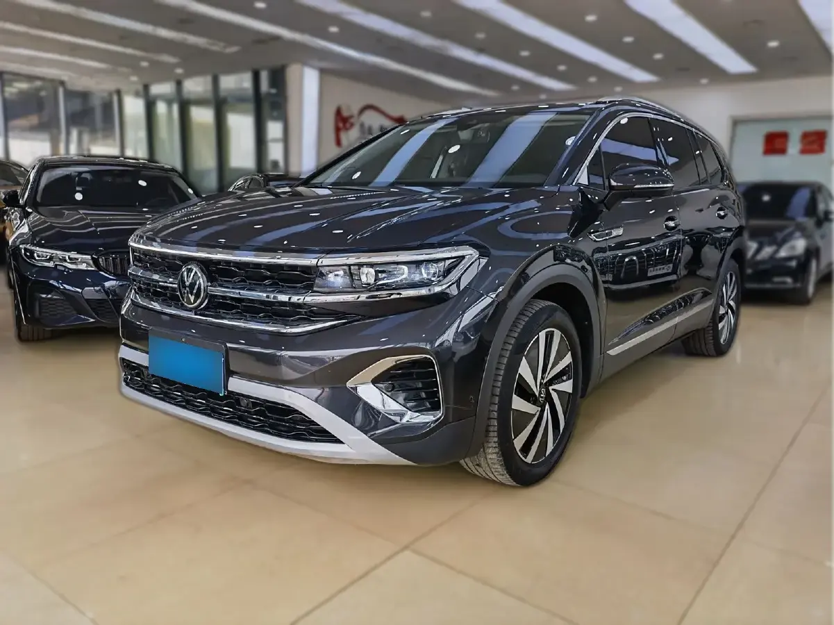 2021 Volkswagen Talagon 2.0T 220HP L4 7DCT