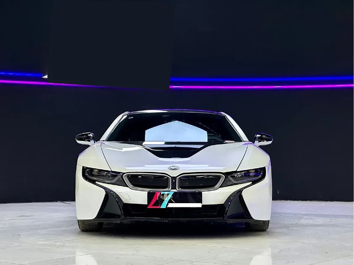 2014 BMW i8 1.5T 231HP L3 6AT PHEV 7.1KWH,autocango,china used car exporter,china ev exporter,chinese used car exporter,chinese used ev exporter
