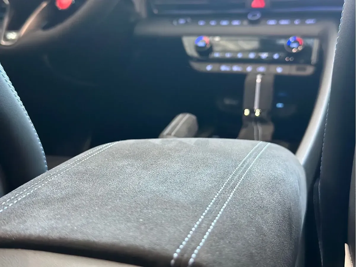 2023 Hyundai Elantra N 2.0T 276HP L4 8DCT,autocango,china used car exporter,china ev exporter,chinese used car exporter,chinese used ev exporter