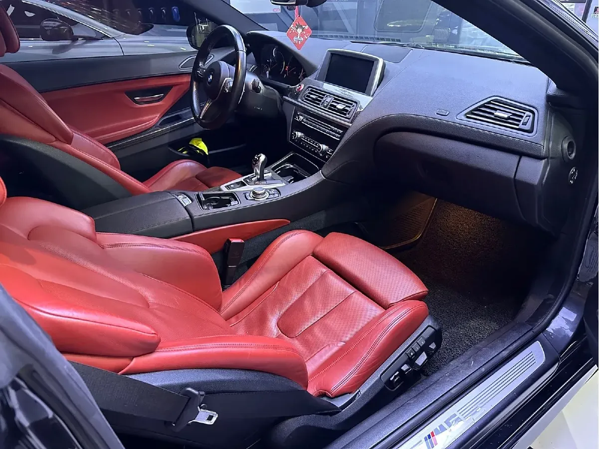 2013 BMW M6 4.4T 560HP V8 7DCT,autocango,china used car exporter,china ev exporter,chinese used car exporter,chinese used ev exporter