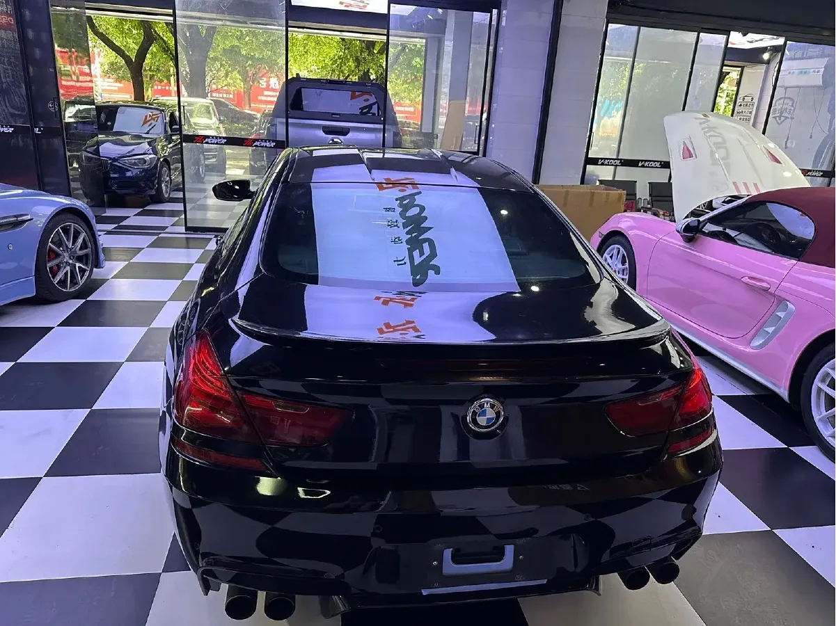 2013 BMW M6 4.4T 560HP V8 7DCT,autocango,china used car exporter,china ev exporter,chinese used car exporter,chinese used ev exporter