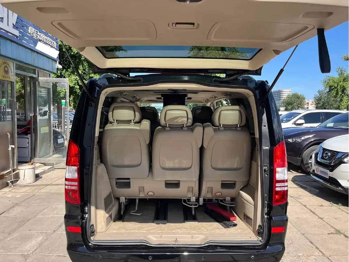 2013 Mercedes-Benz Viano 3.5L 258HP V6 5AT,autocango,china used car exporter,china ev exporter,chinese used car exporter,chinese used ev exporter