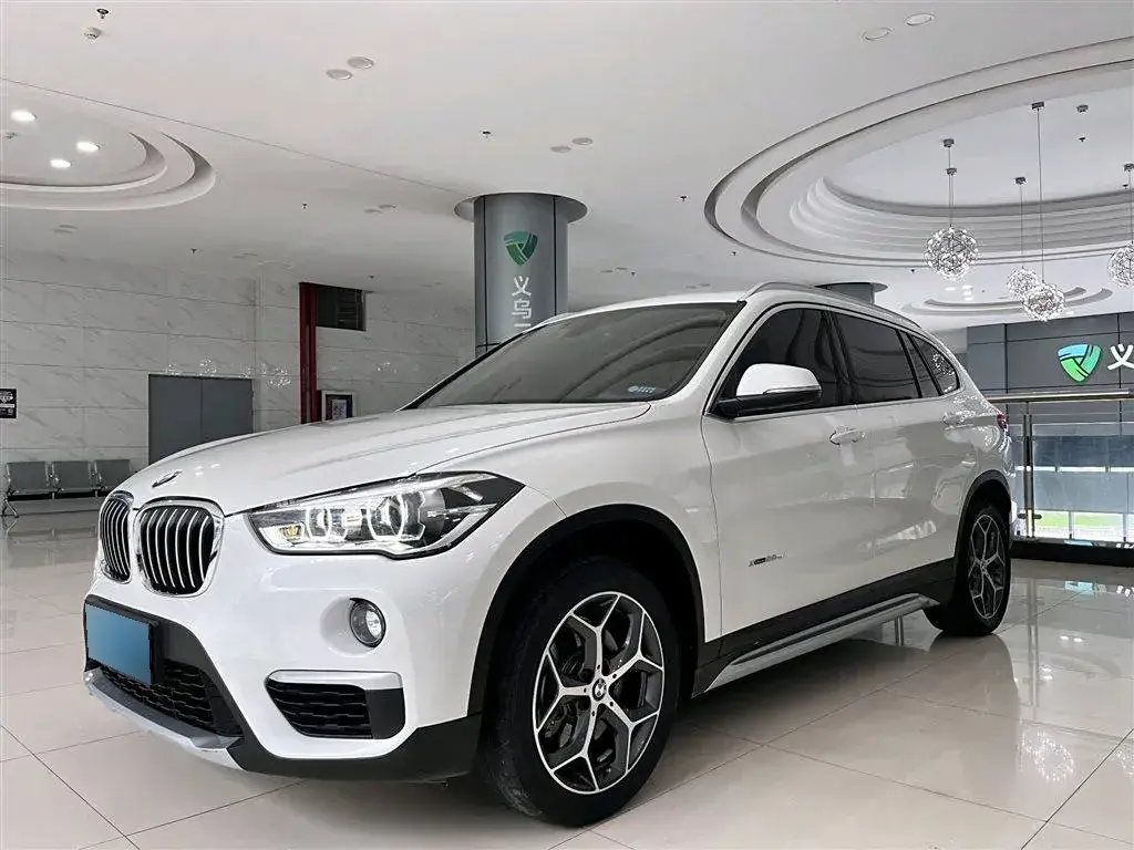 2018 BMW X1 2.0T 192HP L4 8AT