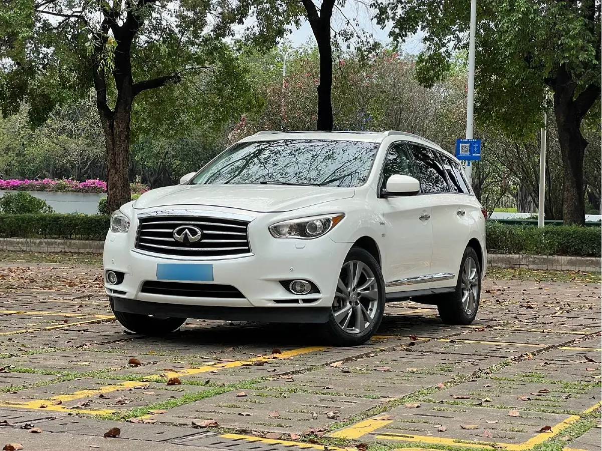 2014 Infiniti QX60 2.5T 245HP L4 CVT Hybrid