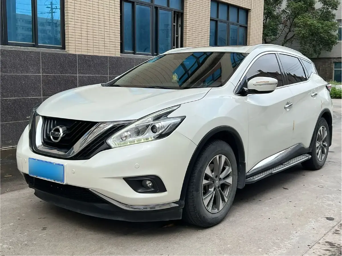 2017 Nissan Murano 2.5L 186HP L4 CVT