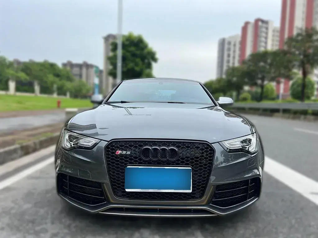 2014 Audi RS 5 4.2L 450HP V8 7DCT