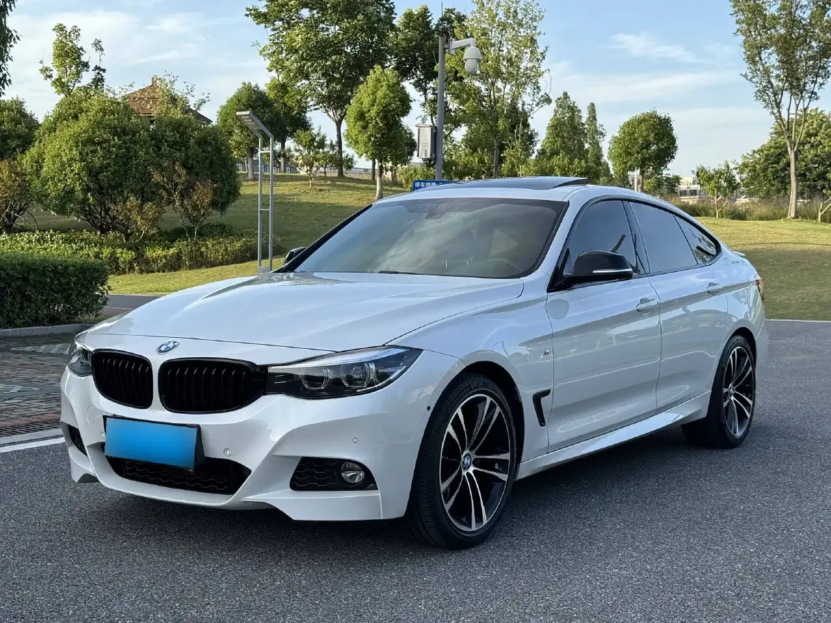 2019 BMW 3 Series GT 2.0T 252HP L4 8AT