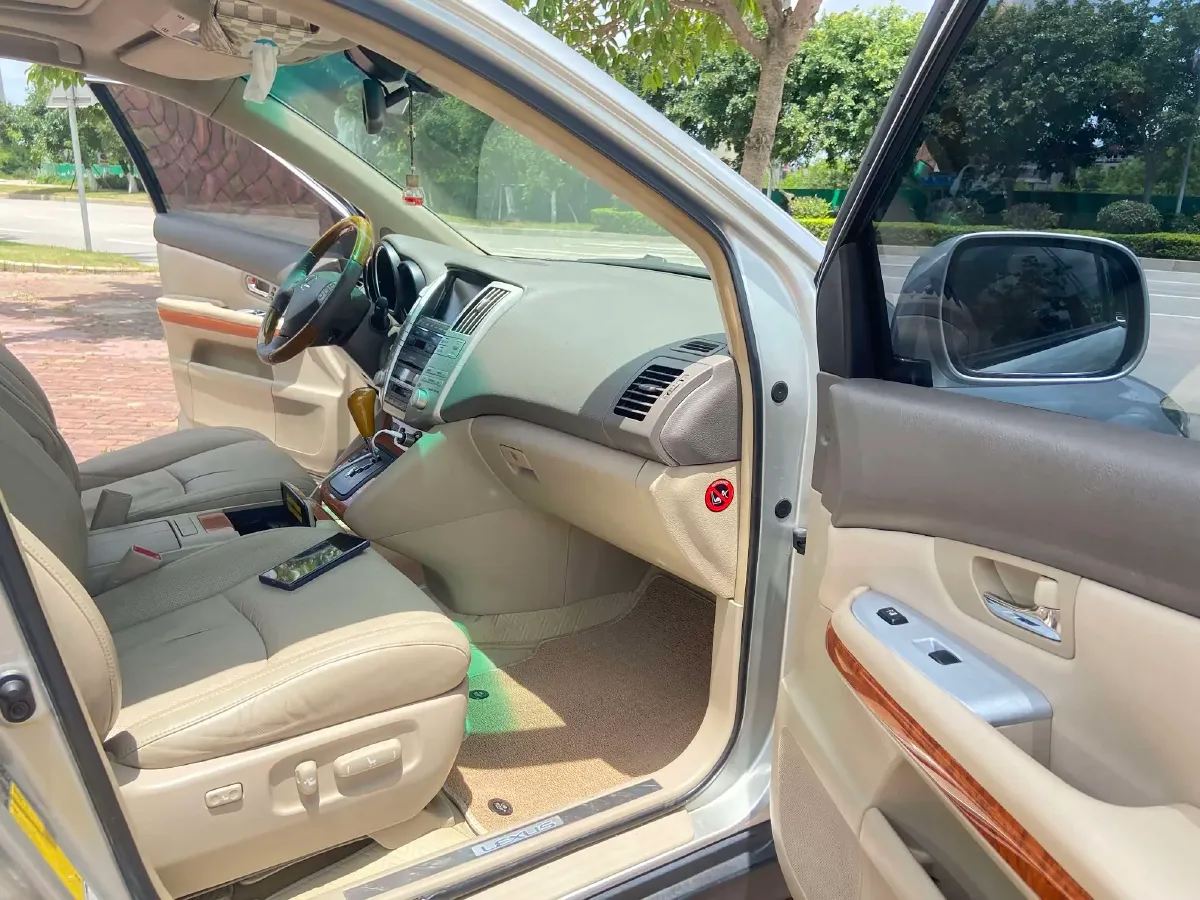 2006 Lexus RX Classic 3.5L 277HP V6 5AT,autocango,china used car exporter,china ev exporter,chinese used car exporter,chinese used ev exporter