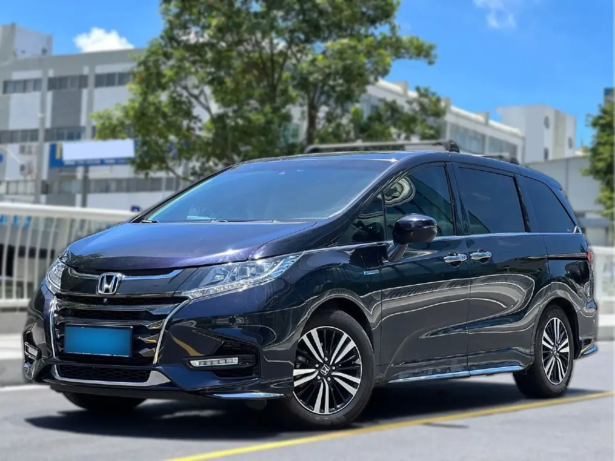 2019 Honda Odyssey 2.0L 146HP L4 E-CVT Hybrid