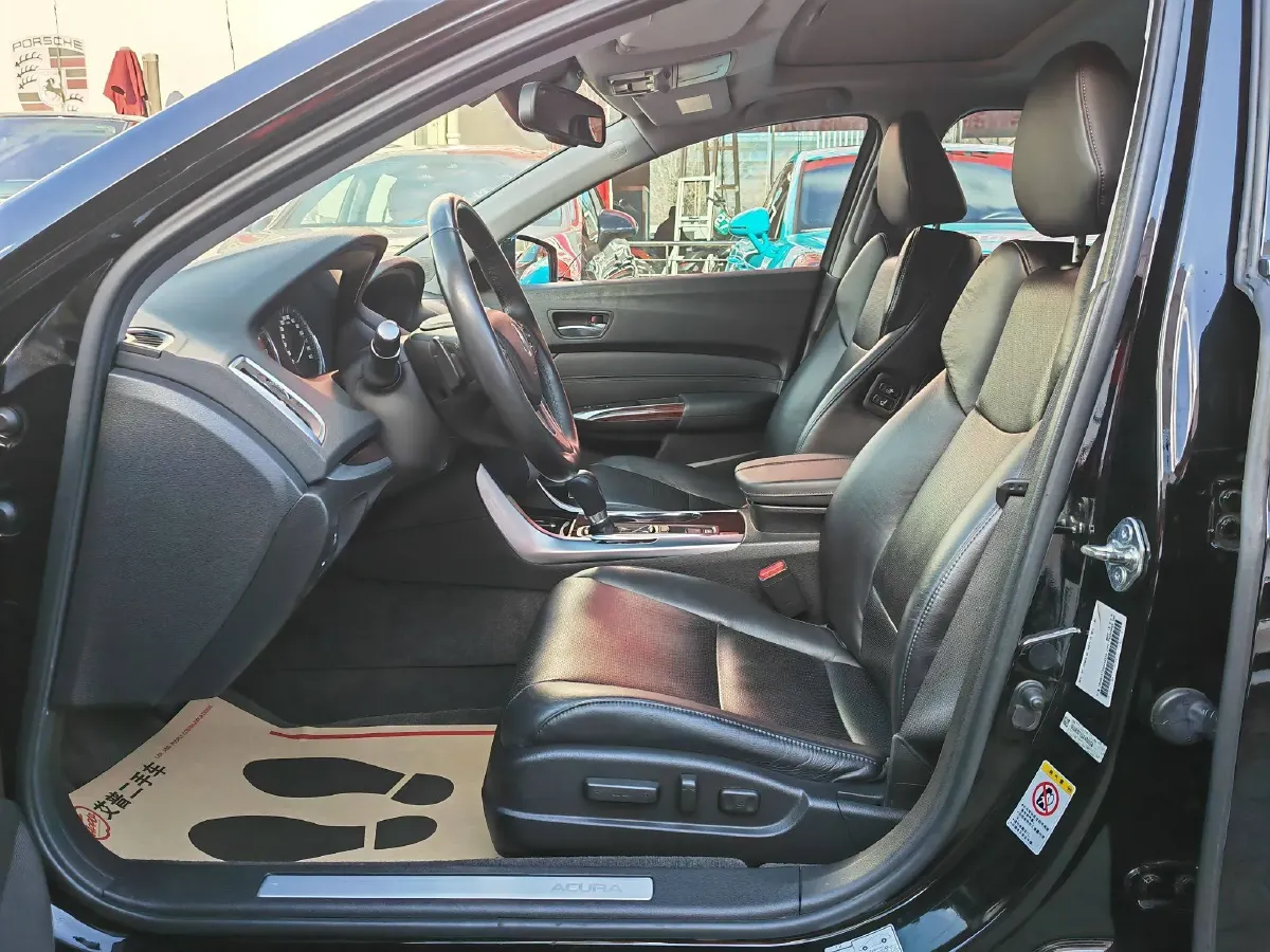 2015 Acura TLX 2.4L 208HP L4 8DCT,autocango,china used car exporter,china ev exporter,chinese used car exporter,chinese used ev exporter