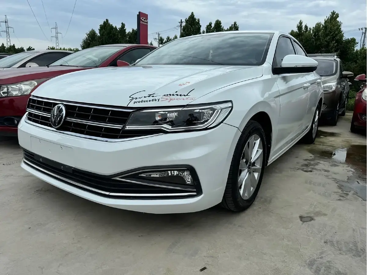 2021 Volkswagen Bora 1.5L 113HP L4 6AT