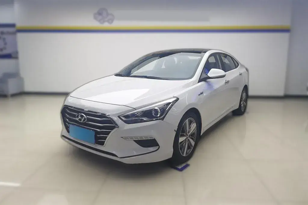 2017 Hyundai Mistra 1.6T 175HP L4 7DCT